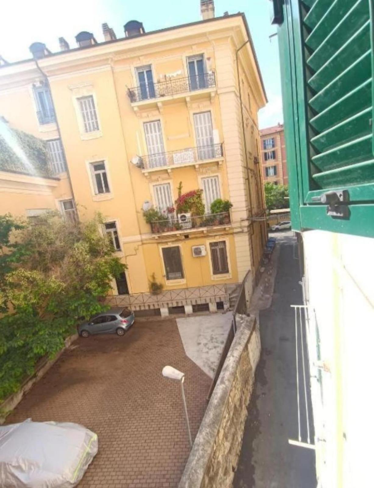 Il Nuovo Vicoletto - Sanremo Apartments Bagian luar foto