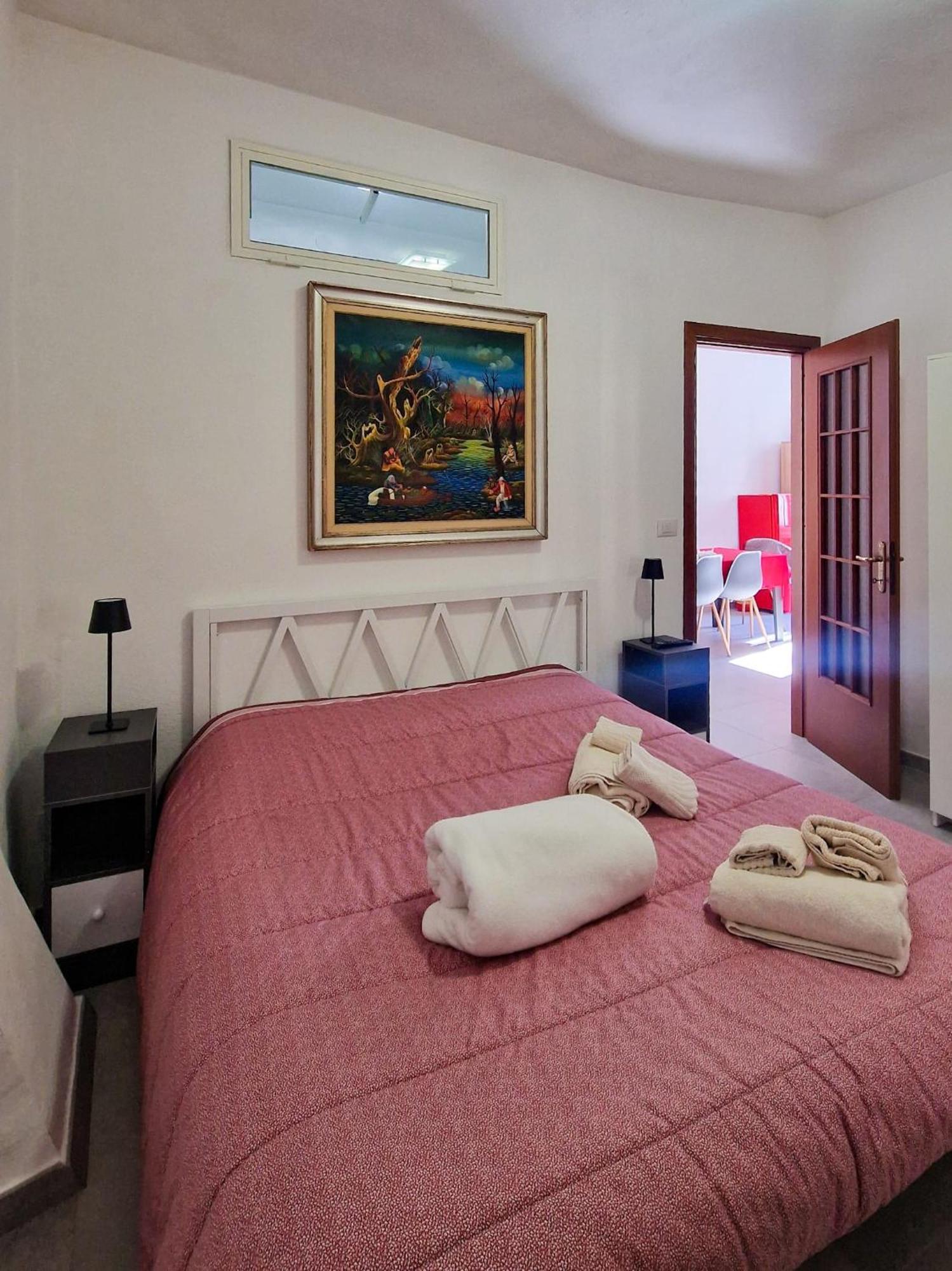 Il Nuovo Vicoletto - Sanremo Apartments Bagian luar foto